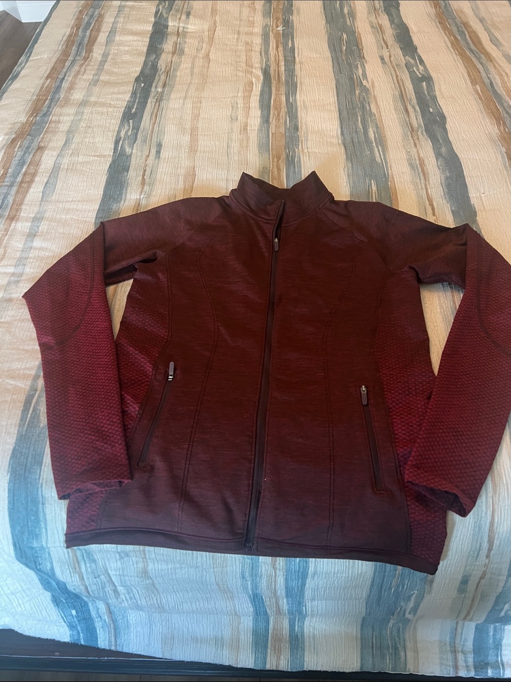 lululemon jacket